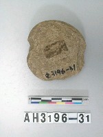 藏品(大砝碼型石網墜)的圖片